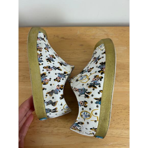 2022 Disney World x Native Minnie Mouse Slip-On Slide Shoes – Kids Size C10 - Picture 7 of 7